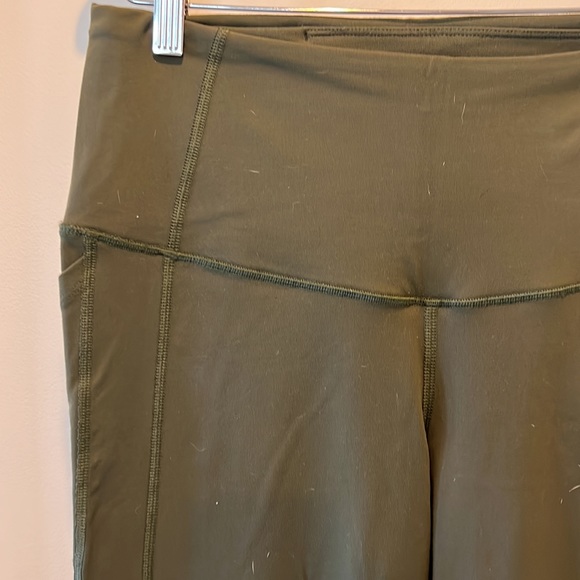 Victoria’s Secret Sport Leggings - Picture 2 of 6